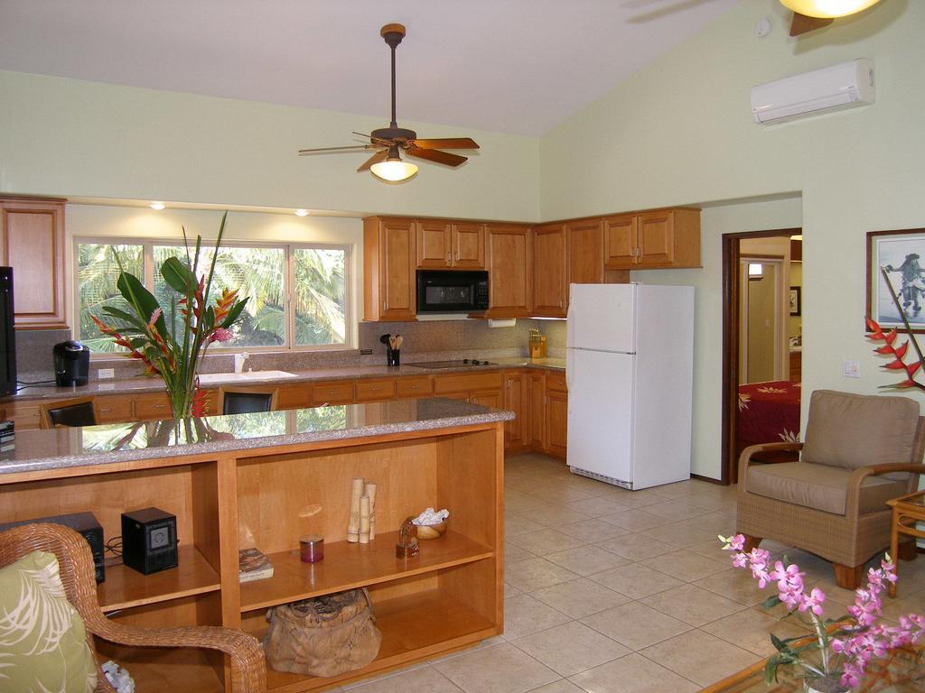 קיהיי Aloha Aku Inn & Suites חדר תמונה