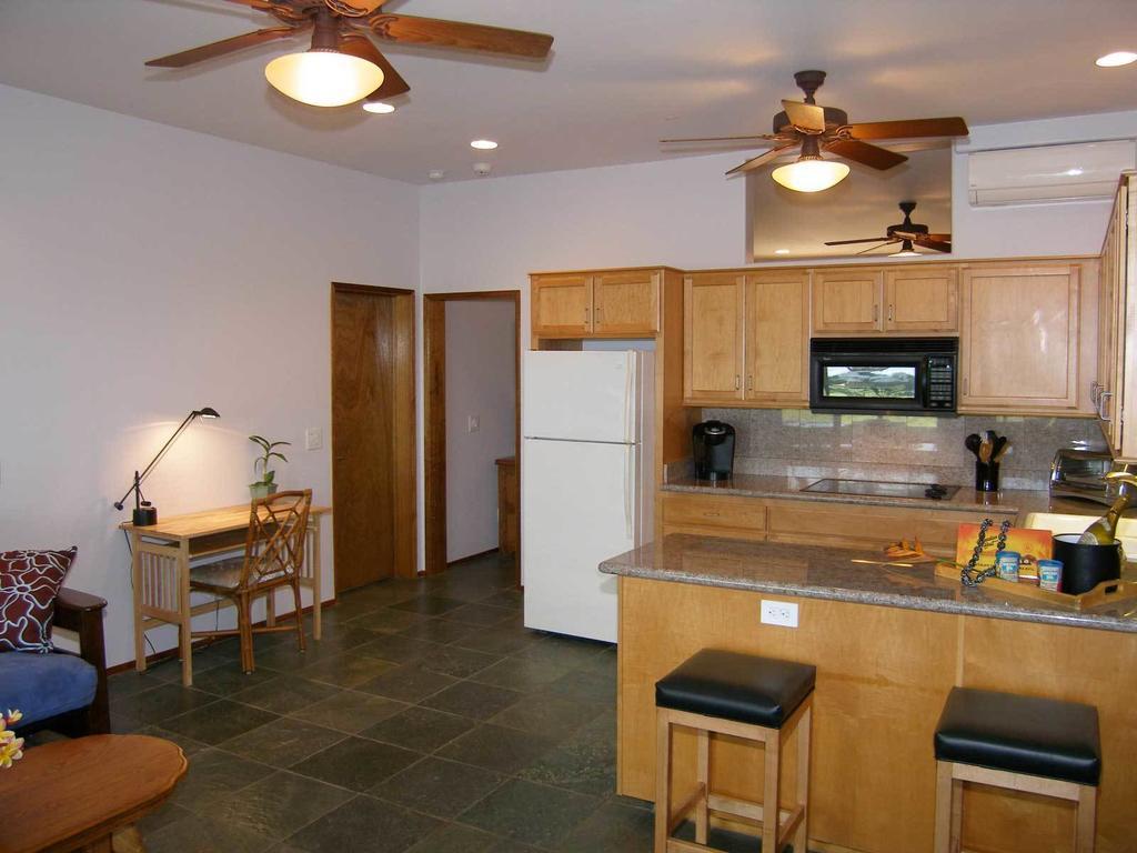 קיהיי Aloha Aku Inn & Suites חדר תמונה
